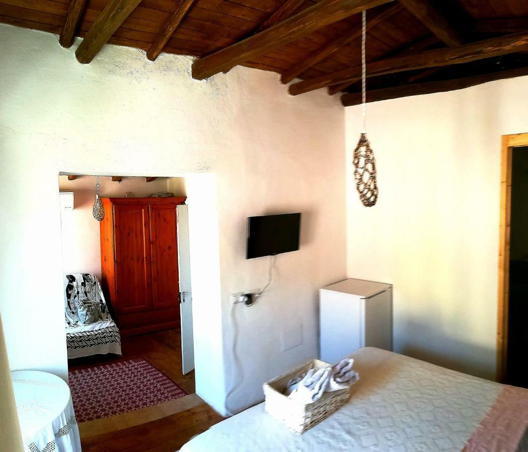 B&B Domu Incanto Sa Domu Sarrabesa มูราเวรา ภายนอก รูปภาพ